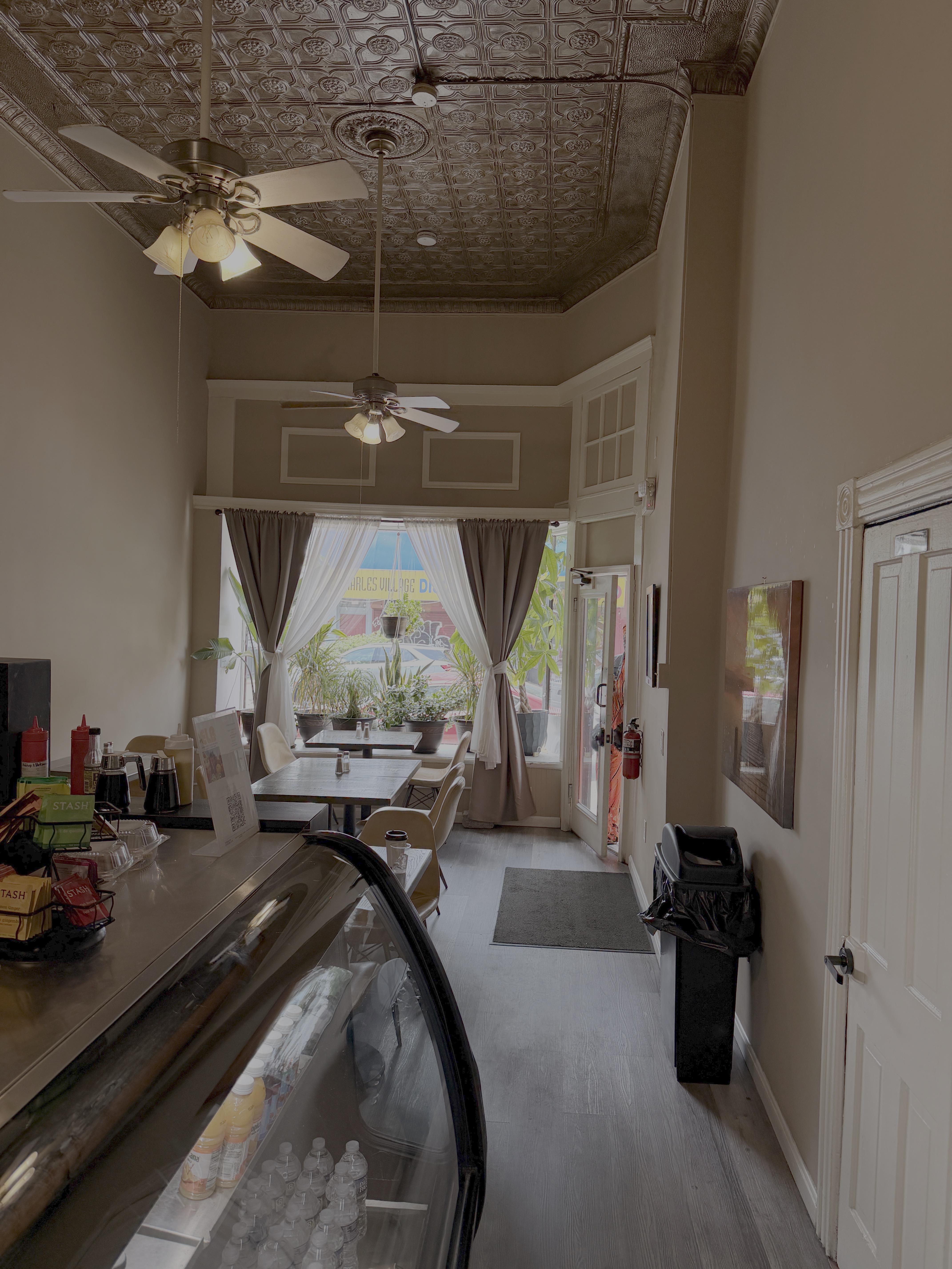 Federal Hill Restaurant Interior